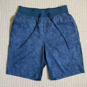 Lululemon T.H.E Linerless Short 9”